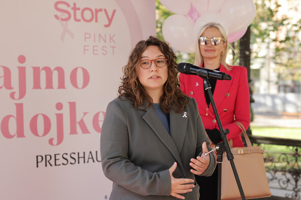 story pink, story pink mimohod, mimohod