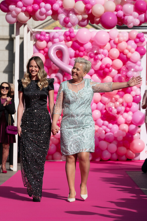 story pink, story pink revija