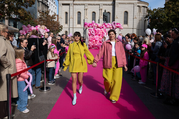 story pink, story pink revija