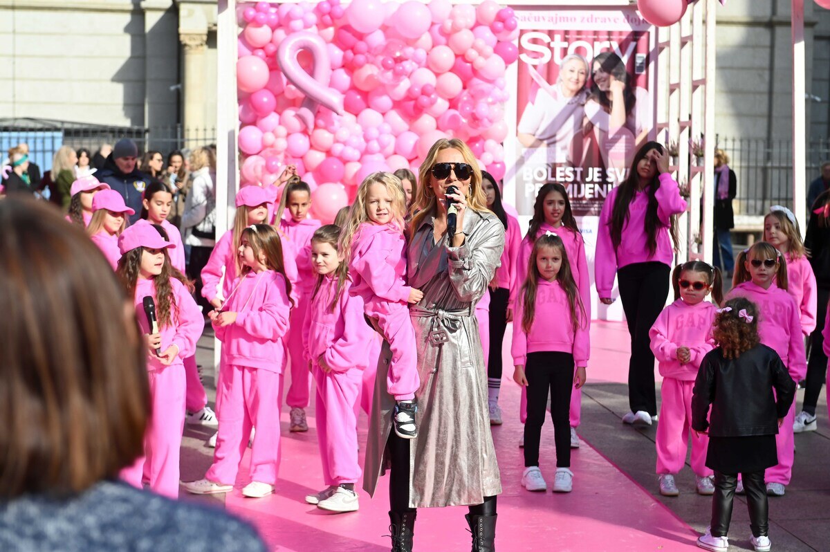Story Pink 2026 (1).jpg