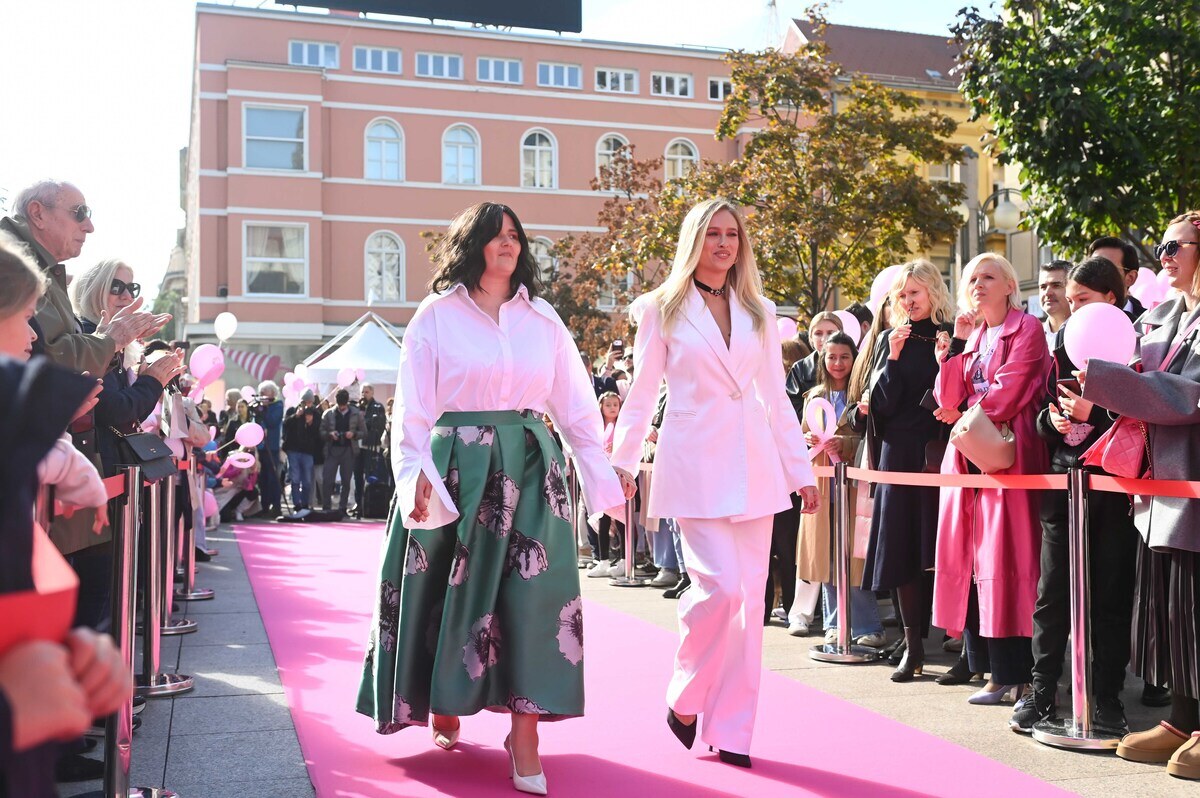 Story Pink 2026 (1).jpg
