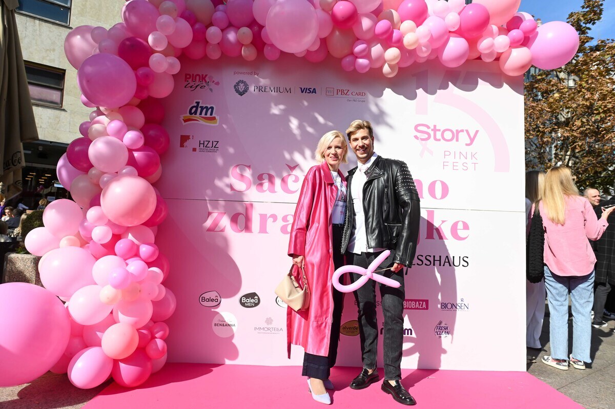 Story Pink 2026 (1).jpg