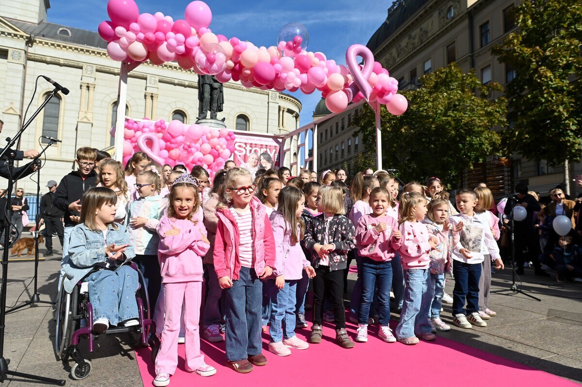 Story Pink 2026 (1).jpg