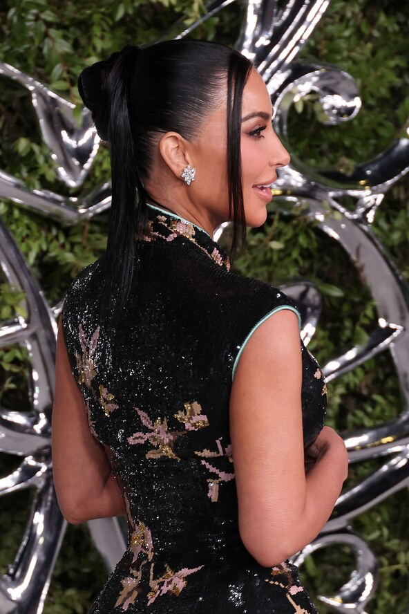 Kim Kardashian Saint Laurent
