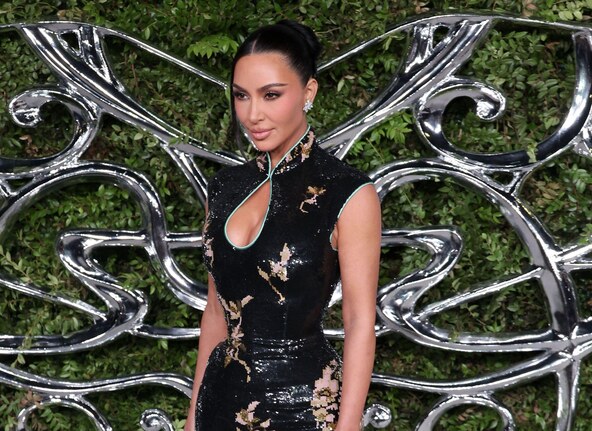 Kim Kardashian Saint Laurent