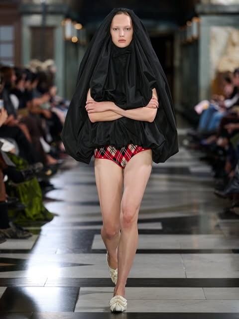 Simone Rocha SS27 London Fashion Week