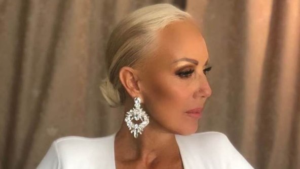 Lepa Brena