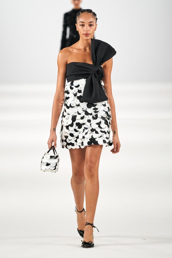 Carolina Herrera RTW F22