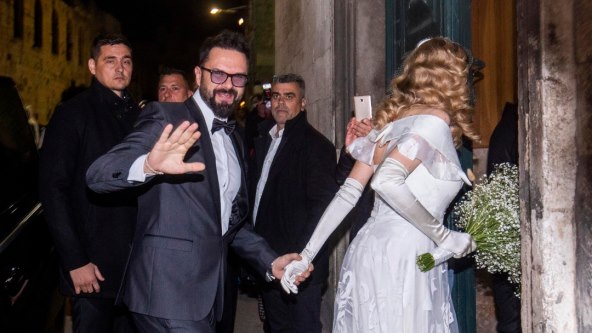 Hana Huljić u vjenčanici glamuroznog vintage stila