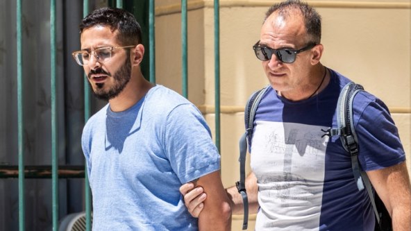 Shimon Hayut napisat će knjigu, voditi podcast i kontroverznu TV emisiju