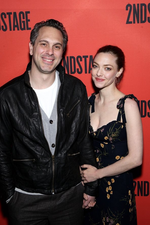 Amanda Seyfried i Thomas Sadoski