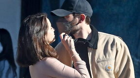 Ana de Armas i Paul Boukadakis ljube se na ulici