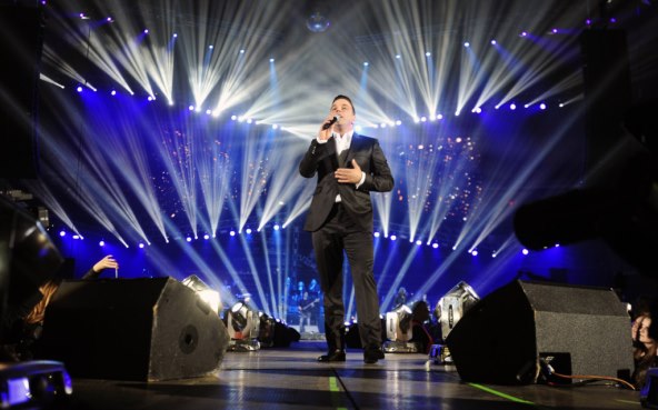 IVAN ZAK NAPUNIO ARENU! Brojne kolege stigle na koncert!