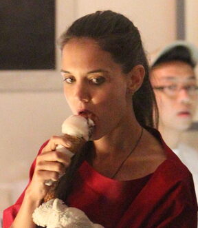 Katie Holmes na Tomov 50. rođendan izvela Suri na sladoled