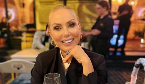 Lepa Brena