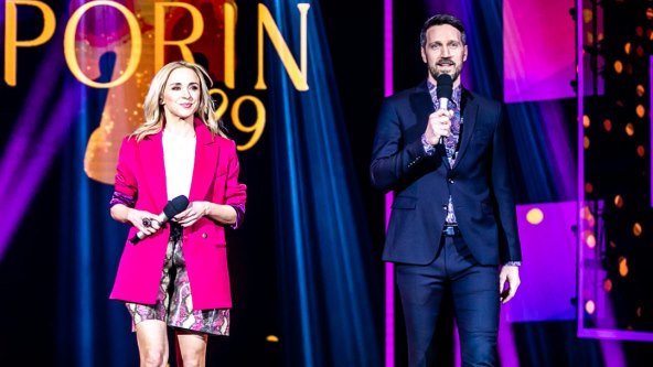 Iva Šulentić i Ivan Vukušić  na dodjeli Porina