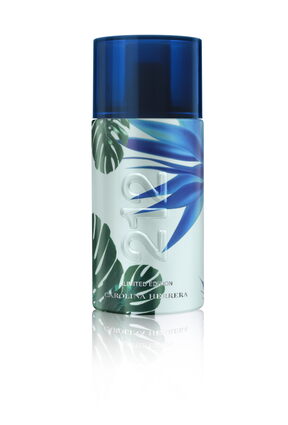 212-surf-carolina-herrera
