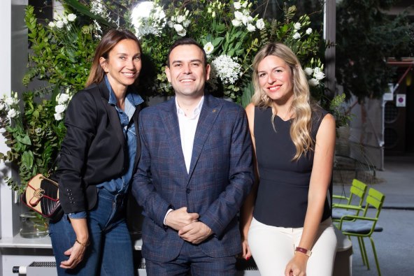 Iva Majoli, Tomislav Hrala, direktor prodaje i marketinga resorta One&Only Portonovi i Ana Muhar Blanquart