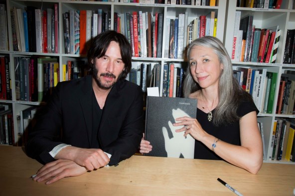 Keanu Reeves i Alexandra Grant zajedno su objavili knjigu Shadows koju je glumac sam napisao