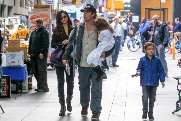 Matthew McConaughey sa suprugom Camillom ima dvoje djece