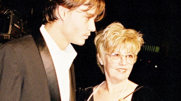 Betty Sue Palmer majka je Johnnyja Deppa