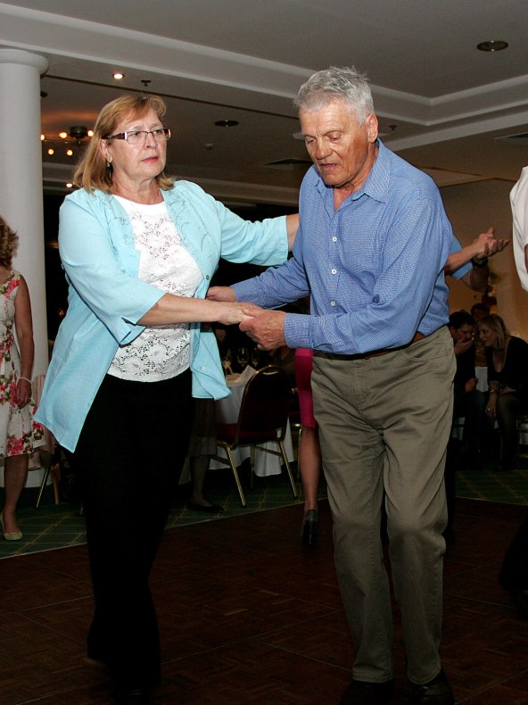 Ante Kostelić i Marica Kostelić roditelji su Ivice Kostelića i Janice Kostelić