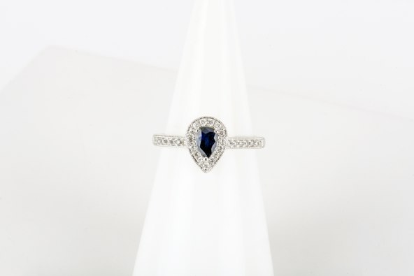 safir zarucnicki prsten