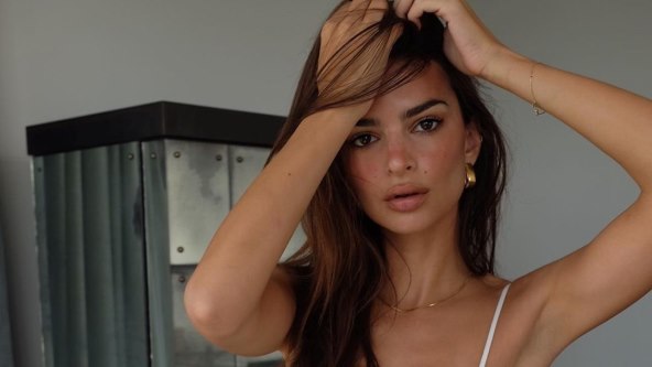 Emily Ratajkowski kritiziraju na društvenim mrežama zbog njezinih odabira