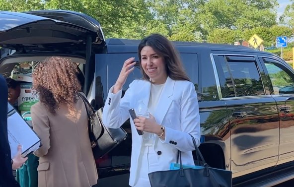 Camille Vasquez pomogla je čovjeku koji je pao u nesvijest u avionu