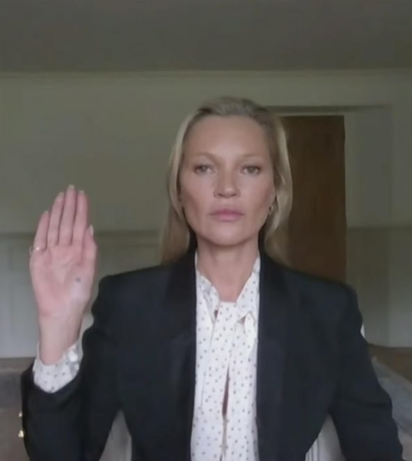 Kate Moss odabirom odjeće poslala je poruku na sudu