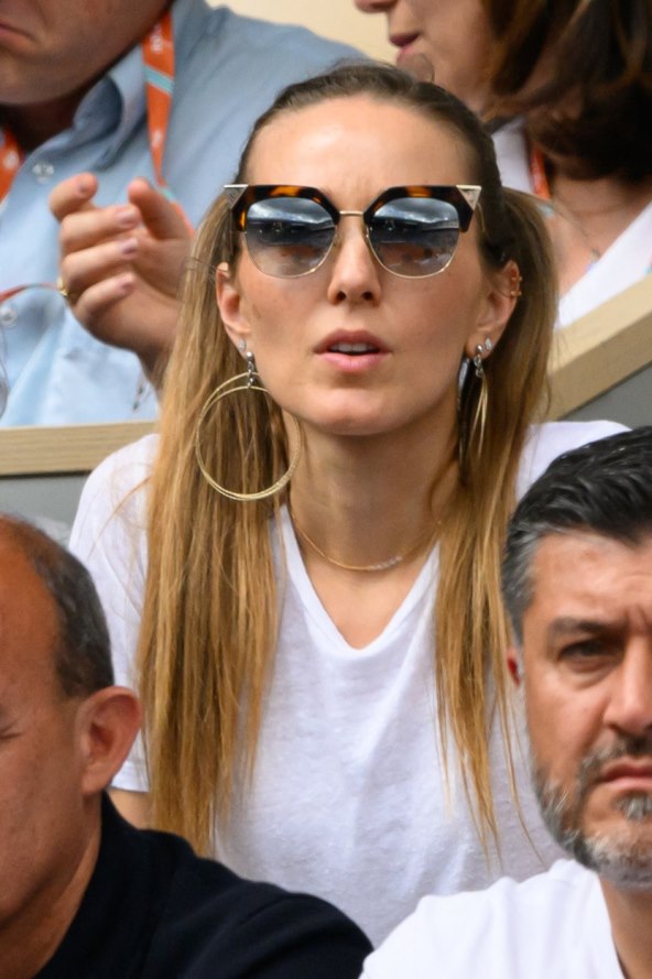 Jelena Đoković bodrila Novaka Đokovića na tribini Roland-Garrosa