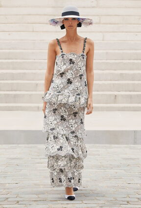 vjencanica-iz-snova-s-potpisom-chanel-carobna-je-najava-nove-haute-couture-kolekcije