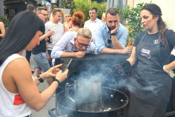 summer-bbq-fotografija1(1).jpg