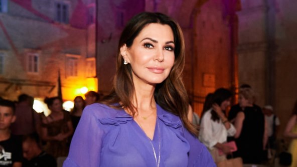 Ivana Šundov pratila je reviju u Trogiru.jpg