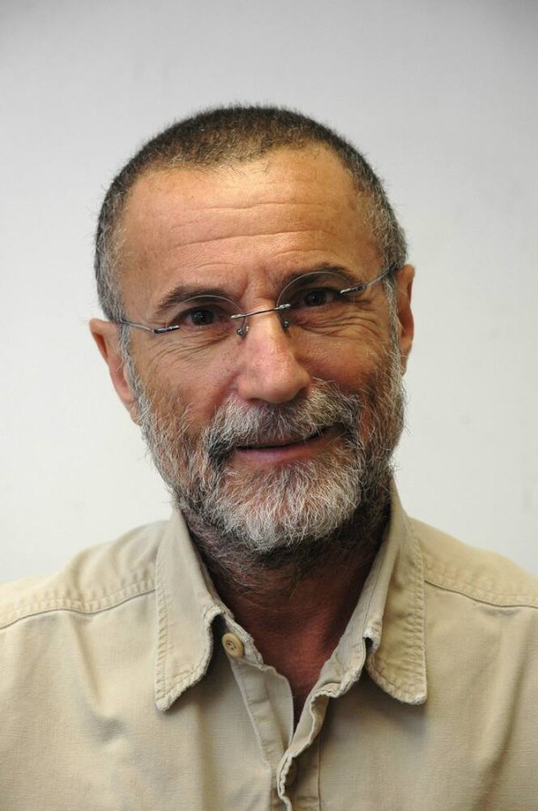 Yossi Melman (2)(1).jpg