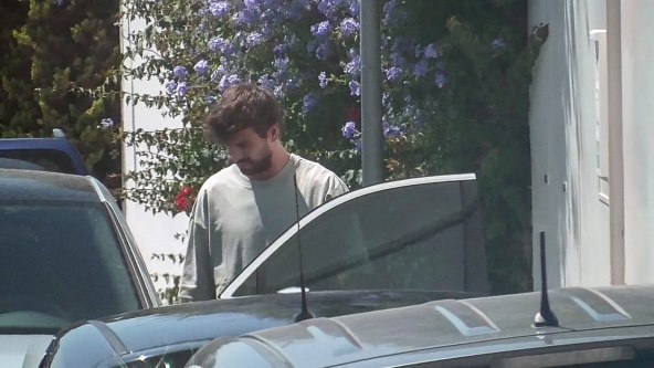 Gerard Pique želi se pomiriti sa Shakirom