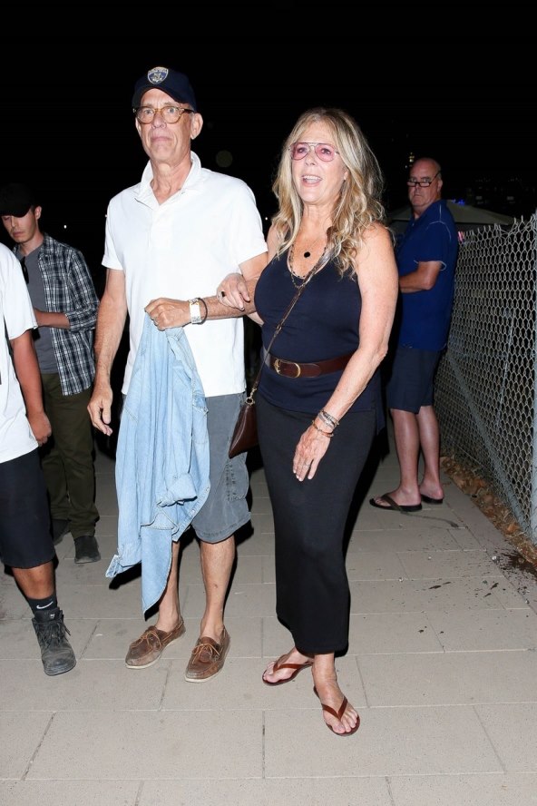 Tom Hanks u šetnji s Ritom Wilson djeluje bolesno