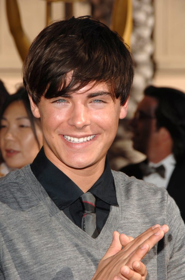 Zac Effron prije ozljede lica