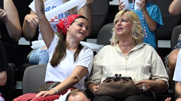 Anamarija Asanović na vaterpolo utakmici