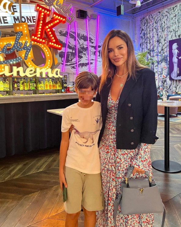 Severina sa sinom Aleksandrom u kinu