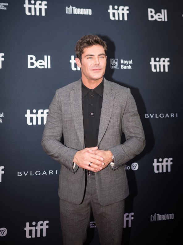 Zac Efron je doživio bizarnu ozljedu