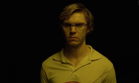 Dahmer je serija o zloglasnom serijskom ubojici
