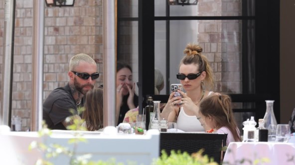 Adam Levine i Behati Prinsloo