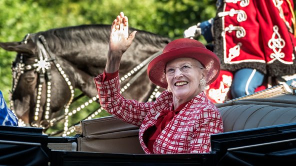 Kraljica Margrethe II. je stroža od Elizabete