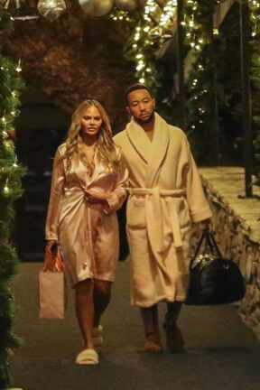 John Legend i Chrissy Teigan proslavili su osmu godišnjicu braka.