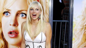 Anna Faris zabrinula je ispijenim izgledom