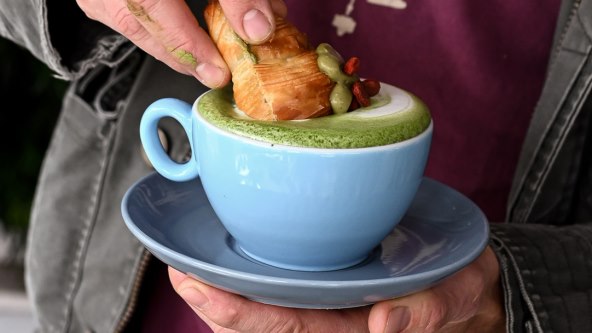 Materia&Breadclub5(1).jpg