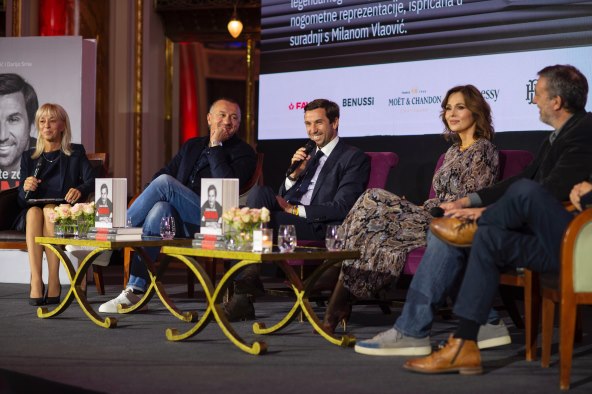 Blaženka Leib, Mario Stanić, Darijo Srna, Milana Vlaović i Drago Glamuzina