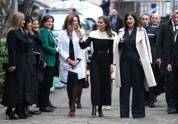 Kraljica Letizia i Sanja Musić Milanović posjetile su Polikliniku za rehabilitaciju slušanja i govora.