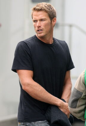 Jason Lewis